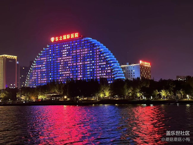 【渾河的夜景呀】涼風(fēng)習(xí)習(xí)，游船去欣賞渾河吧