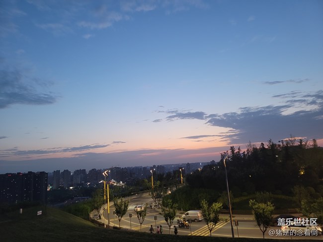 【夏日色彩】夏日藍，離別傷