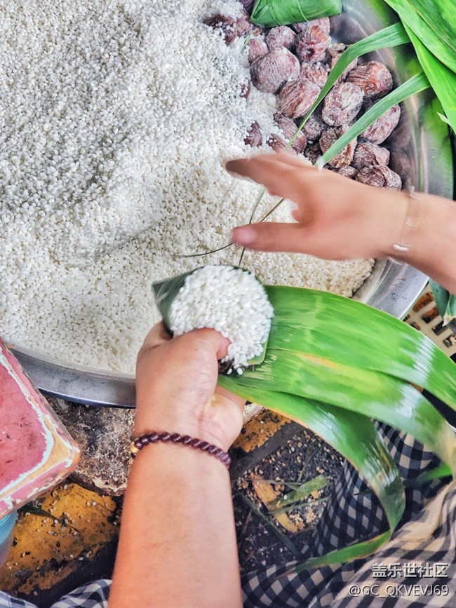 《濃情端午》“粽”是甜蜜蜜 《濃情端午》“粽”是甜蜜蜜