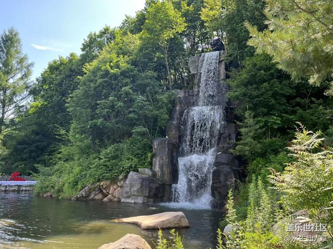 百年小鎮(zhèn)橫道河子——看門見綠水青山，推窗聞鳥語花香