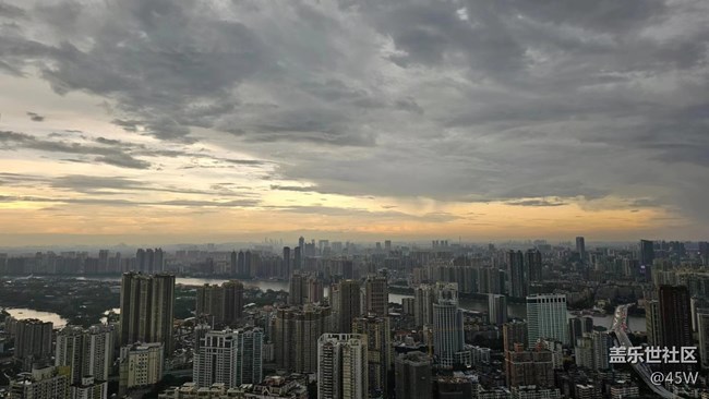 【社區(qū)8周年】在最美的風(fēng)景下給社區(qū)慶生