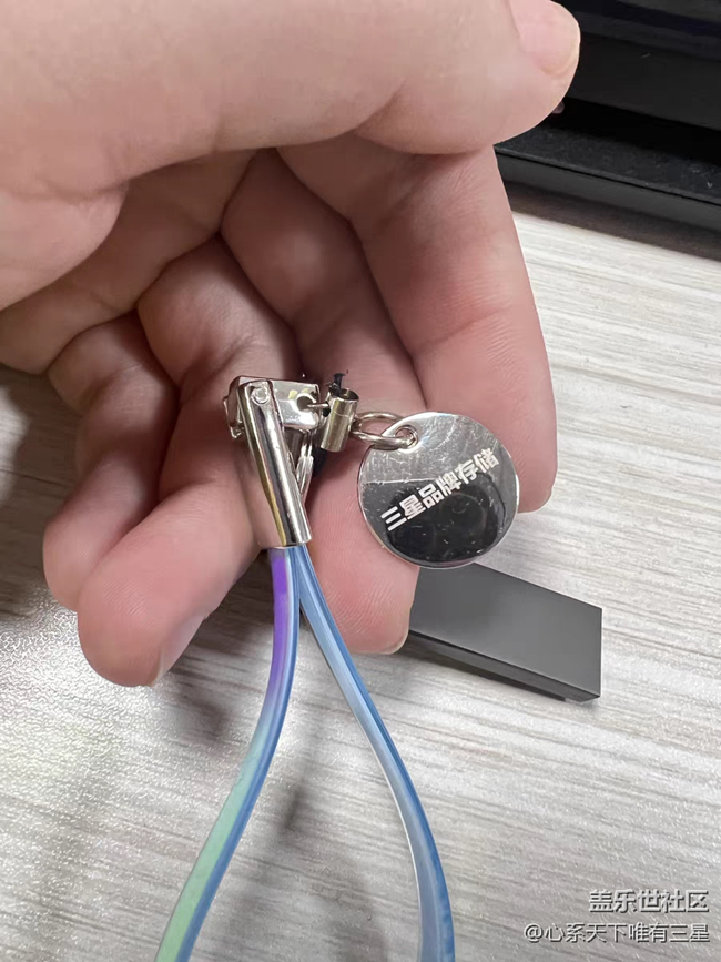 【尋找logo大挑戰(zhàn)】300MB/S的U盤，來自三星存儲(chǔ)