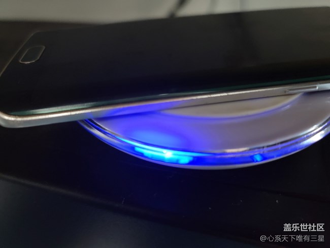 【尋找logo大挑戰(zhàn)】二代三星無線充電盤