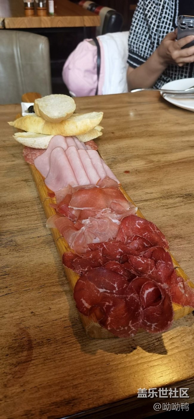 【陽(yáng)光照耀的地方】吃美食