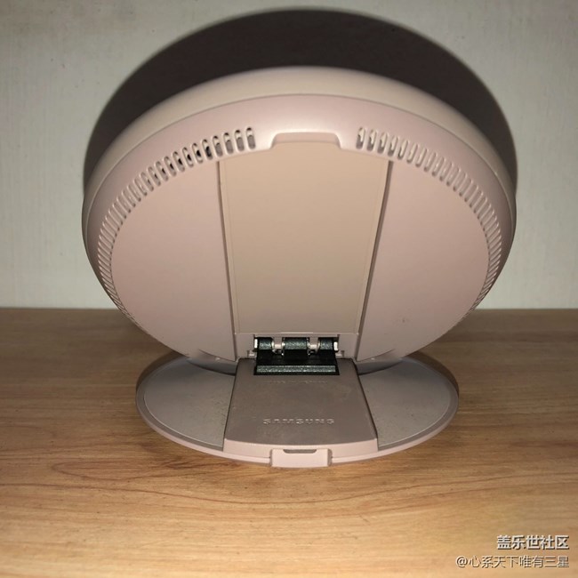 【尋找logo大挑戰(zhàn)】+三星可折疊無線充電器