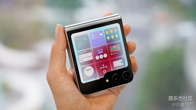 更“大”外屏帶來新體驗(yàn) 三星Galaxy Z Flip5評測