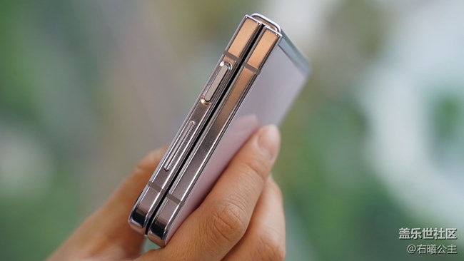 更“大”外屏帶來新體驗(yàn) 三星Galaxy Z Flip5評測