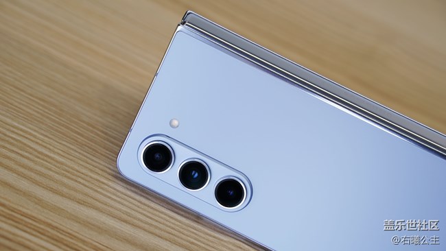 設計均衡 內外兼修 三星Galaxy Z Fold5評測