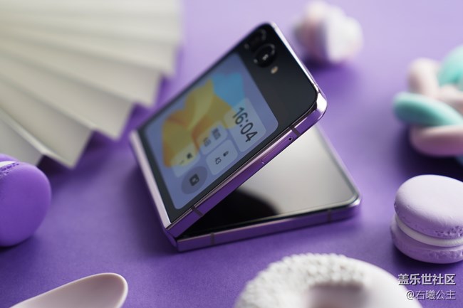 大視野智能外屏 三星Galaxy Z Flip5外觀賞析