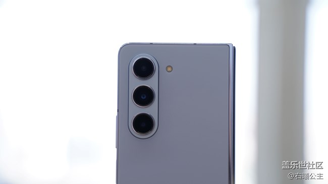 設計均衡 內外兼修 三星Galaxy Z Fold5評測