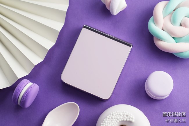 大視野智能外屏 三星Galaxy Z Flip5外觀賞析