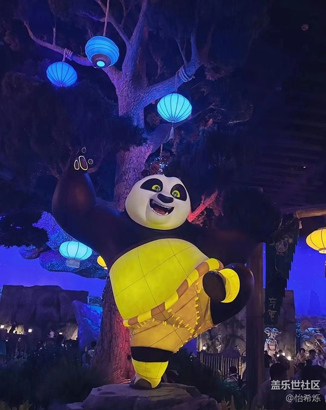 【火熱的夏天】功夫熊貓館