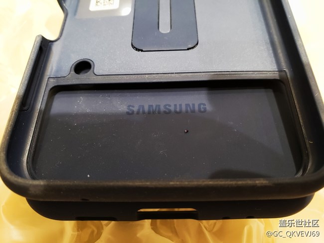 【尋找logo大挑戰(zhàn)】+Galaxy Z Flip4 指環(huán)式硅膠保護(hù)殼 黑色