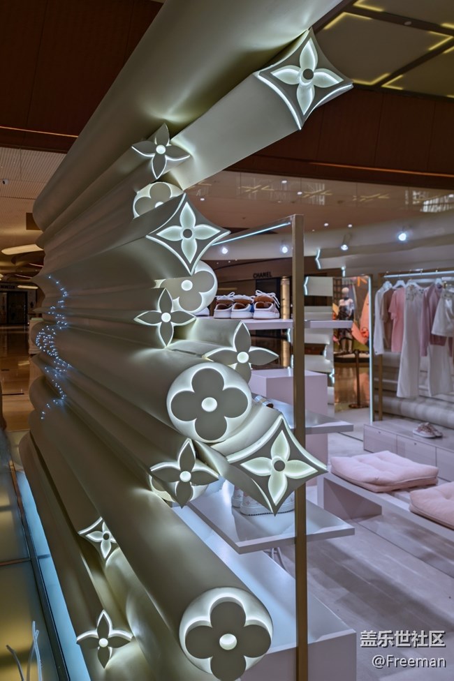 【夏日炎炎】躲進(jìn)商場(chǎng)拍拍照