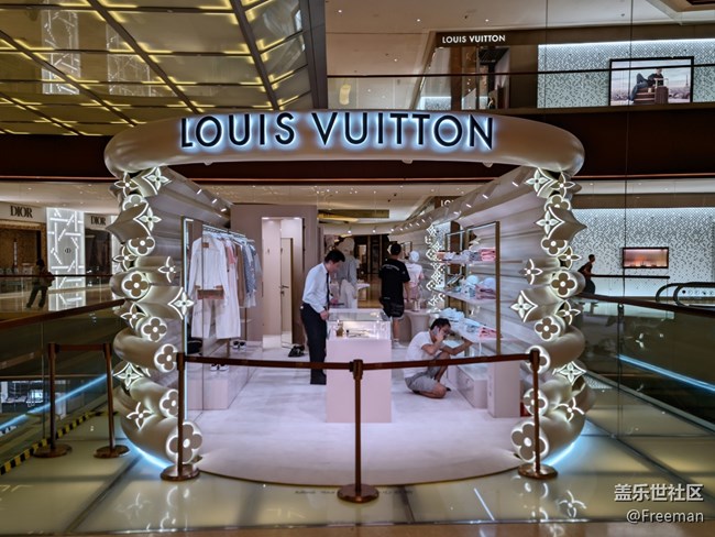 【夏日炎炎】躲進(jìn)商場(chǎng)拍拍照