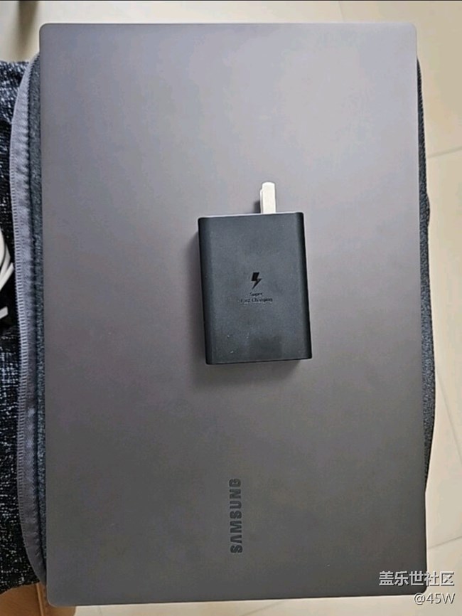 【尋找logo大挑戰(zhàn)】65W充電器