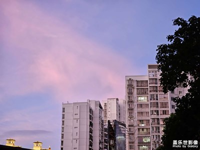 【視覺盛夏】云披紫霞伴日落