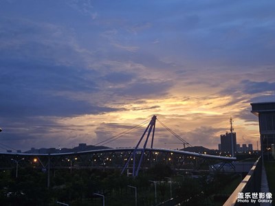 天橋