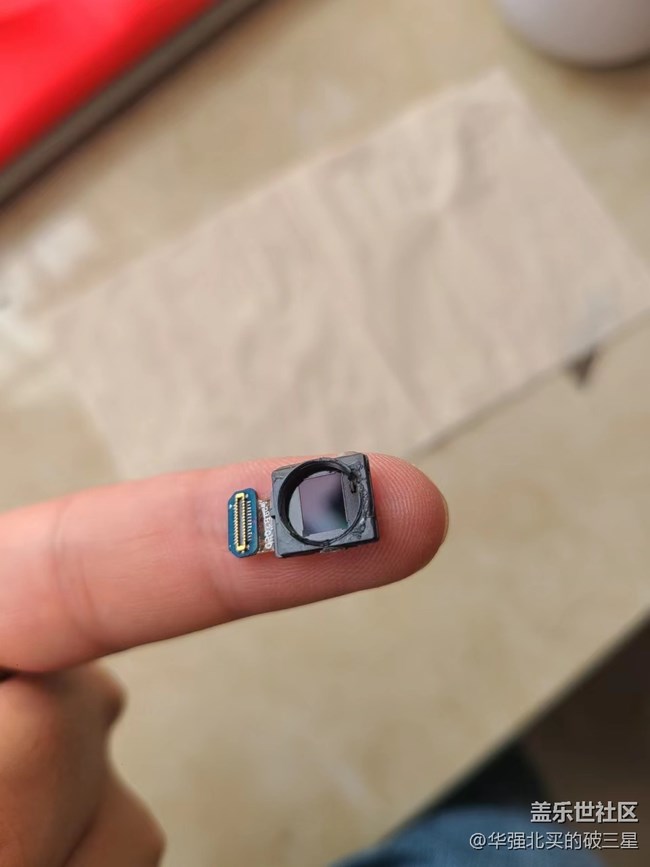 換來(lái)?yè)Q去還是白色的好看