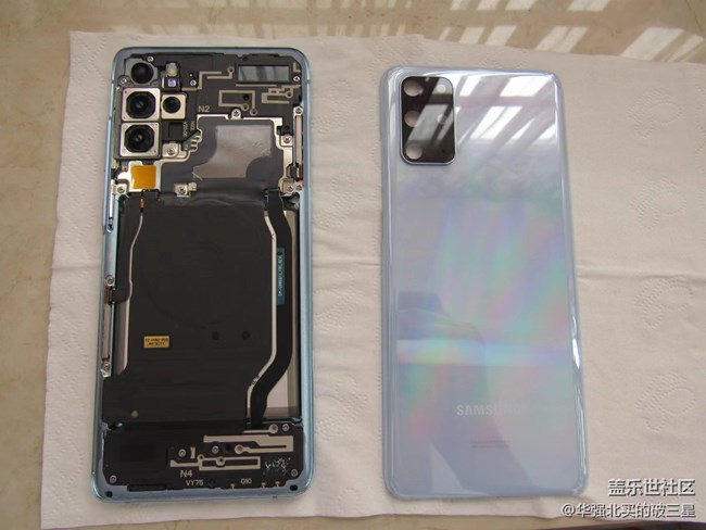 換來(lái)?yè)Q去還是白色的好看