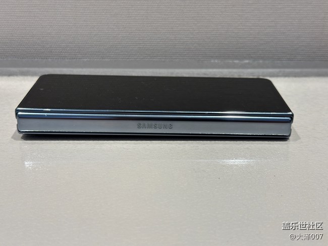 新一代隱形鉸鏈真穩(wěn)啊，衍生了很多玩法