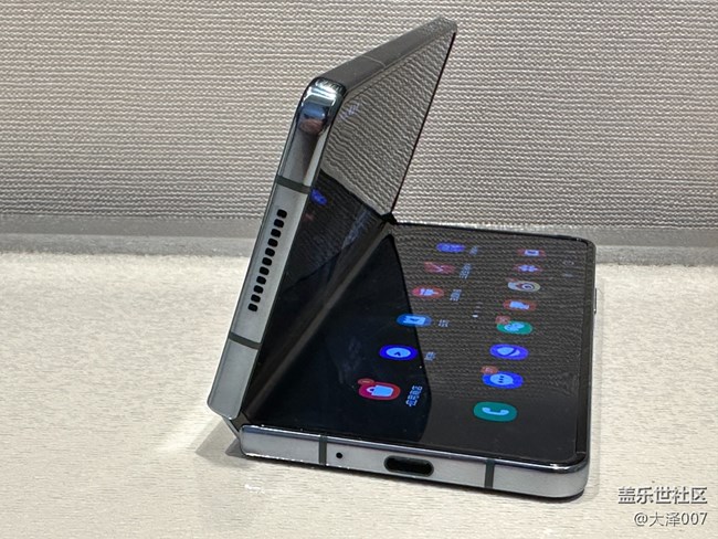 新一代隱形鉸鏈真穩(wěn)啊，衍生了很多玩法