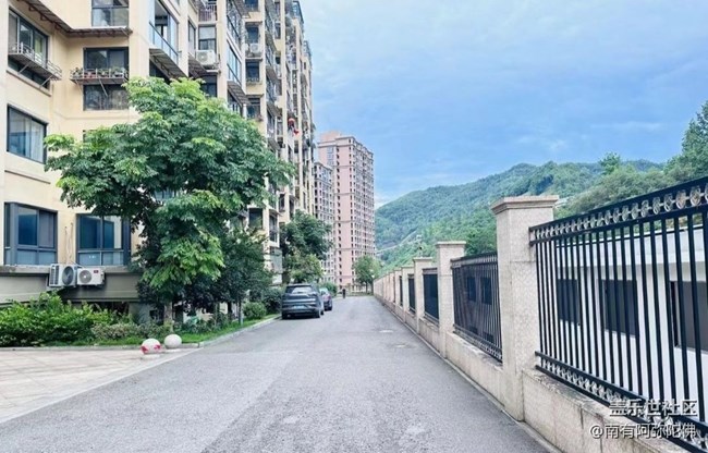 【那年初秋】小區(qū)