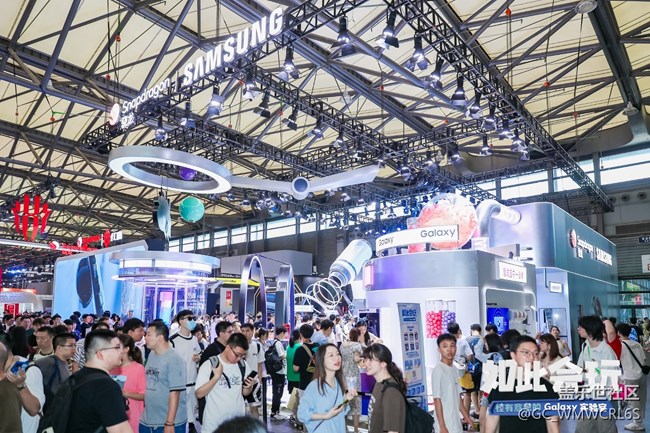 又一年參加China Joy活動(dòng)~開心！