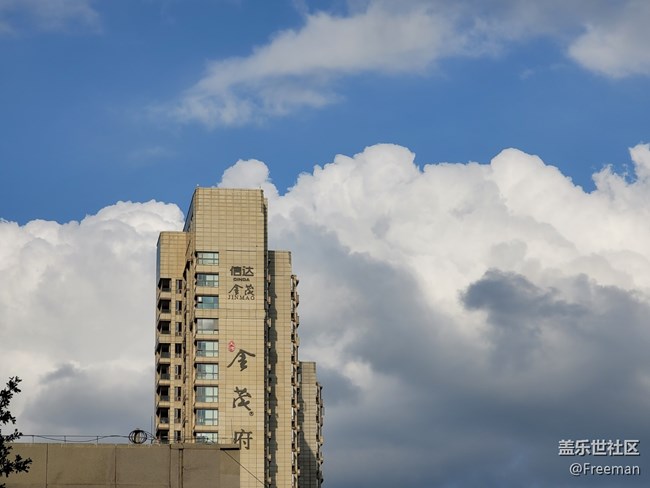 【長焦距下的城市之美】眺望建筑頂端