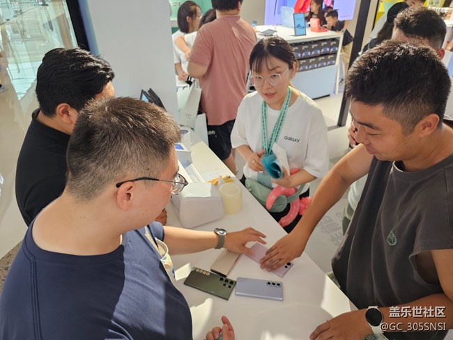 折疊第五代誰(shuí)能不愛(ài)