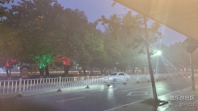 【街景】暴雨的大街