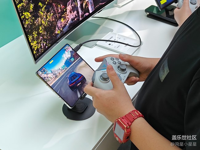 【品鑒第五代新品】打開，折疊新品棒棒的