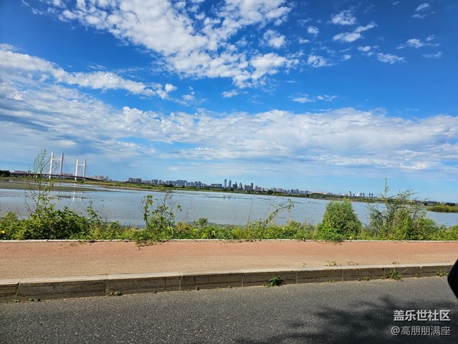 【長(zhǎng)焦距下的城市之美】哈爾濱之秋