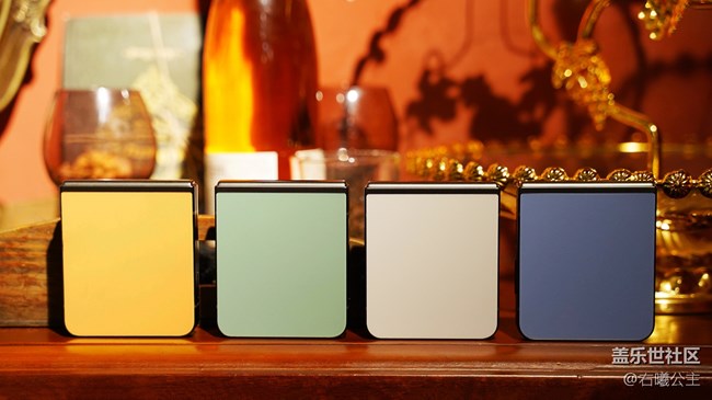 Galaxy Z Flip5三星商城專屬顏色精美圖賞