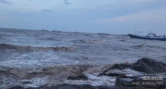 又到一年大潮時(shí)。