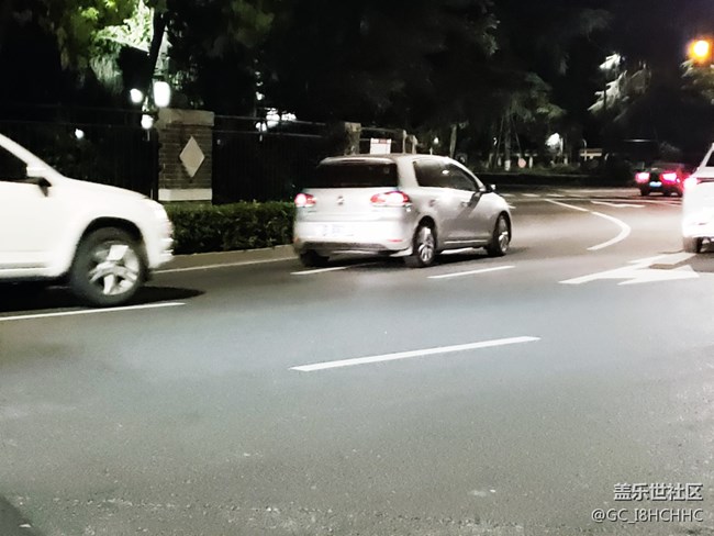 【街景】+轉(zhuǎn)彎處的夜