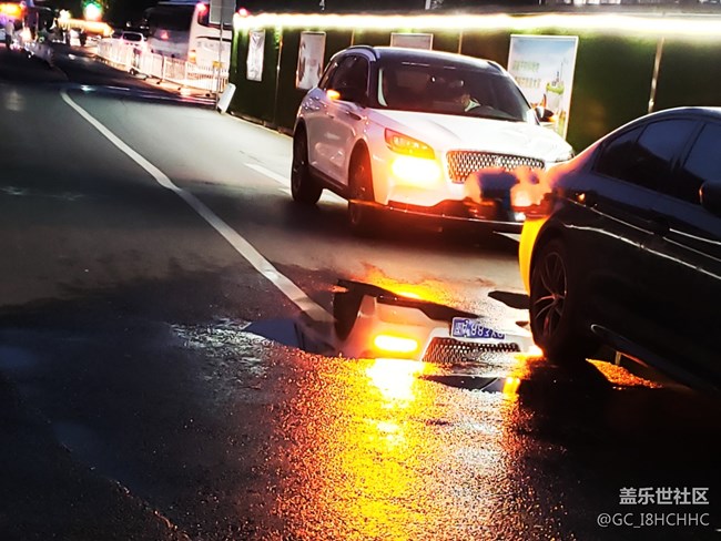 【街景】+車輛慢行