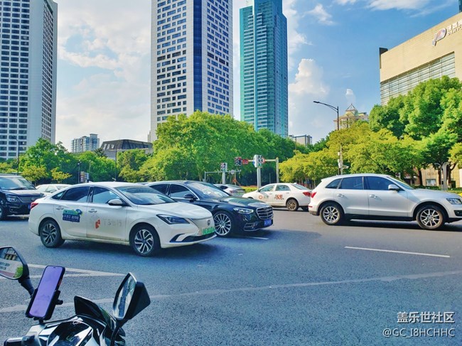 【街景】+新街口東南角