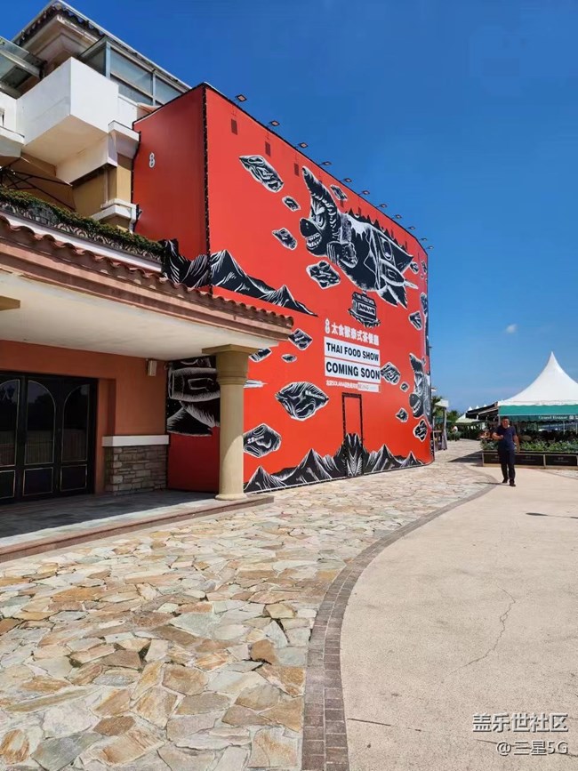 【會(huì)說(shuō)話的照片】藍(lán)色港灣亮馬河畔