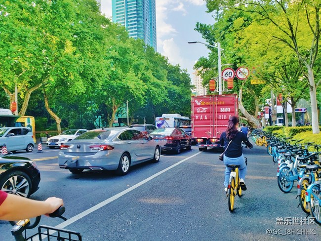 【街景】+新街口東北角