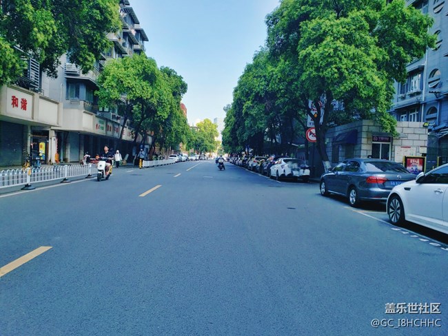 【街景】+游府西街