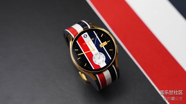 Galaxy Z Fold5 Thom Browne限量版精美圖賞