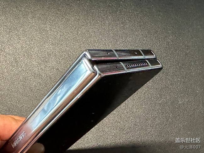 你們知道三星Galaxy Z Fold4是如何做到IPX8級防水的嗎？