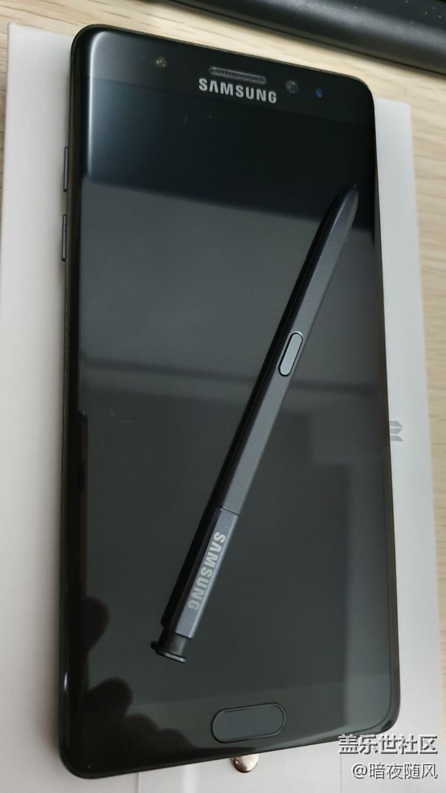 為什么S23U不管是什么顏色的，手寫筆都是黑色的？