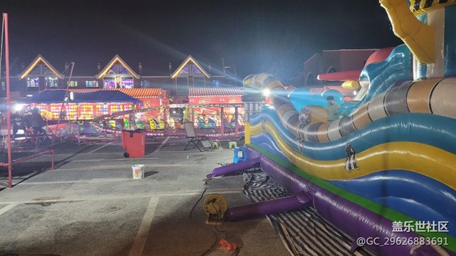 【夜景街頭】游樂場