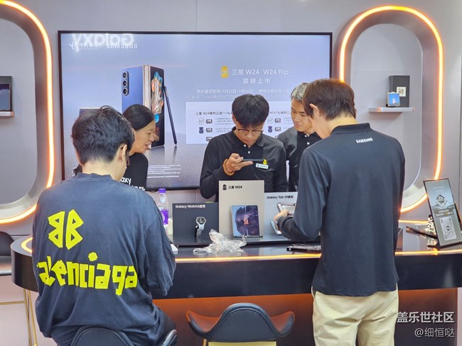 濟南W24系列快閃店欣賞 濟南W24系列快閃店欣賞