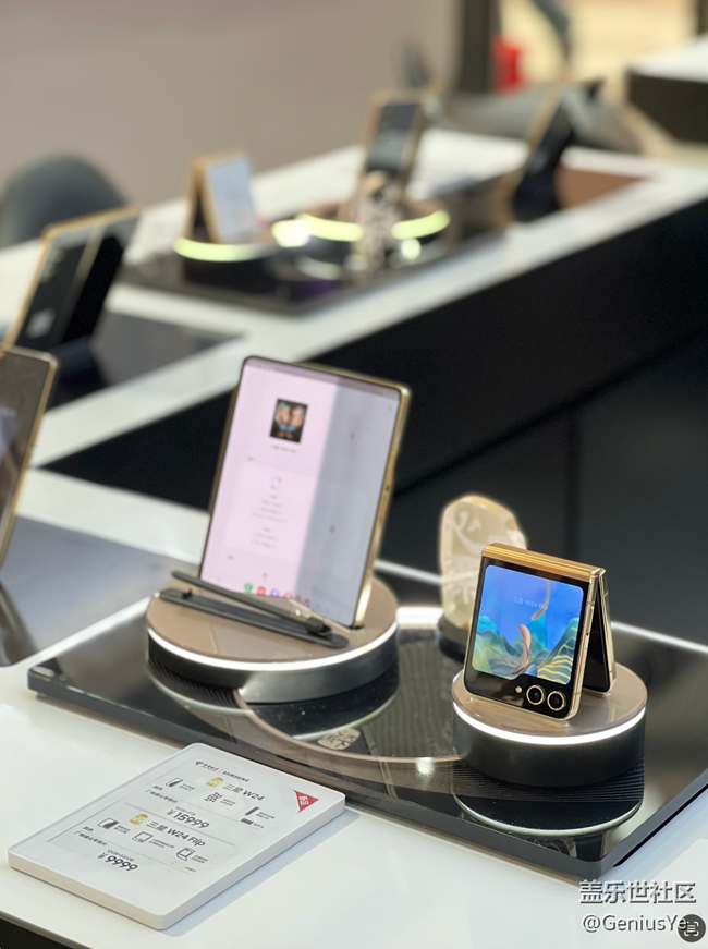 【三星W24系列快閃店】南昌萬象城三星快閃店來啦！