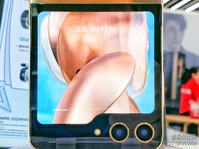 【我來三星探個店】+三星W系列感受出眾京東(新街口店)