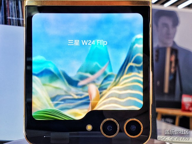 【我來三星探個店】+三星W系列感受出眾京東(新街口店)