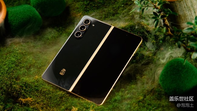 心系天下 三星W24｜W24 Flip:尊享奢華美學(xué)